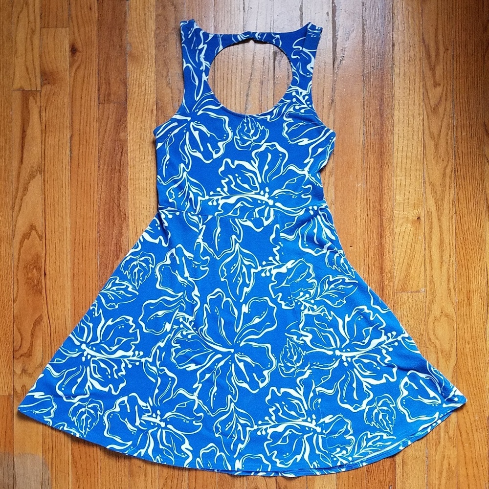 So Dress